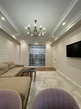 Satılır 3 otaqlı mənzil 93 m²