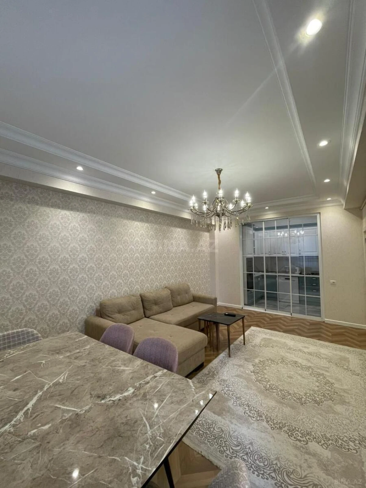 Satılır 3 otaqlı mənzil 93 m²