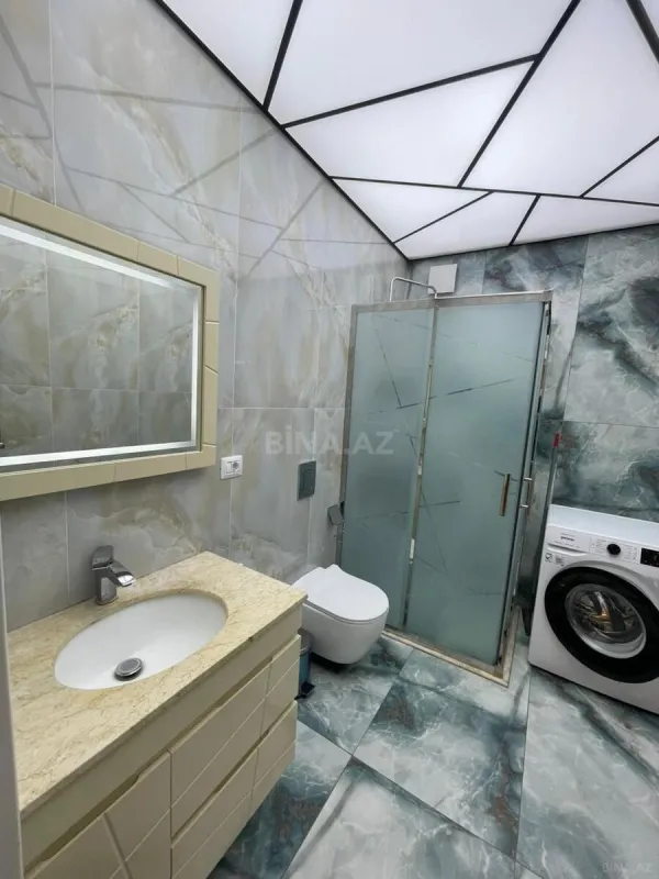 Satılır 3 otaqlı mənzil 93 m²