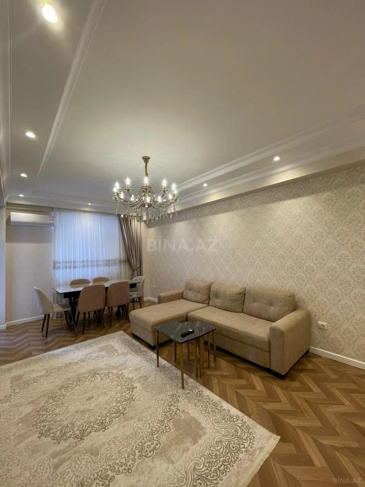 Satılır 3 otaqlı mənzil 93 m²