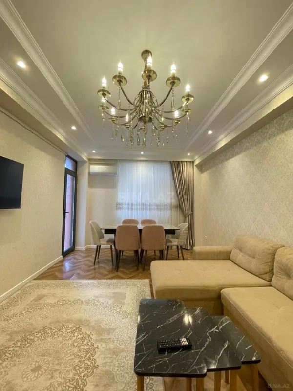 Satılır 3 otaqlı mənzil 93 m²