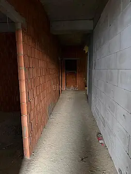 Satılır 3 otaqlı mənzil 108.8 m²