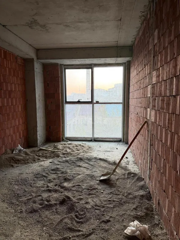 Satılır 3 otaqlı mənzil 124.1 m²