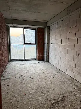 Satılır 3 otaqlı mənzil 124.1 m²