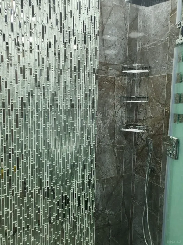 Kirayə verilir 2 otaqlı mənzil 67 m²