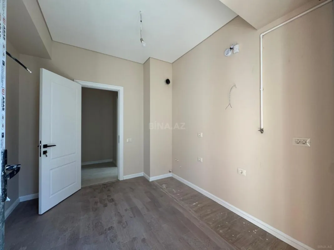Satılır 2 otaqlı mənzil 64 m²