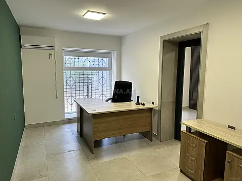 Kirayə verilir 4 otaqlı ofis 104 m²