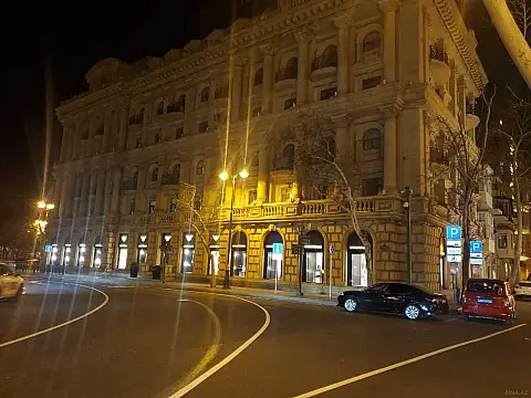 Kirayə verilir 2 otaqlı mənzil 75 m² — Bakı, Sahil qəs. 2 otaq 75.00 m²