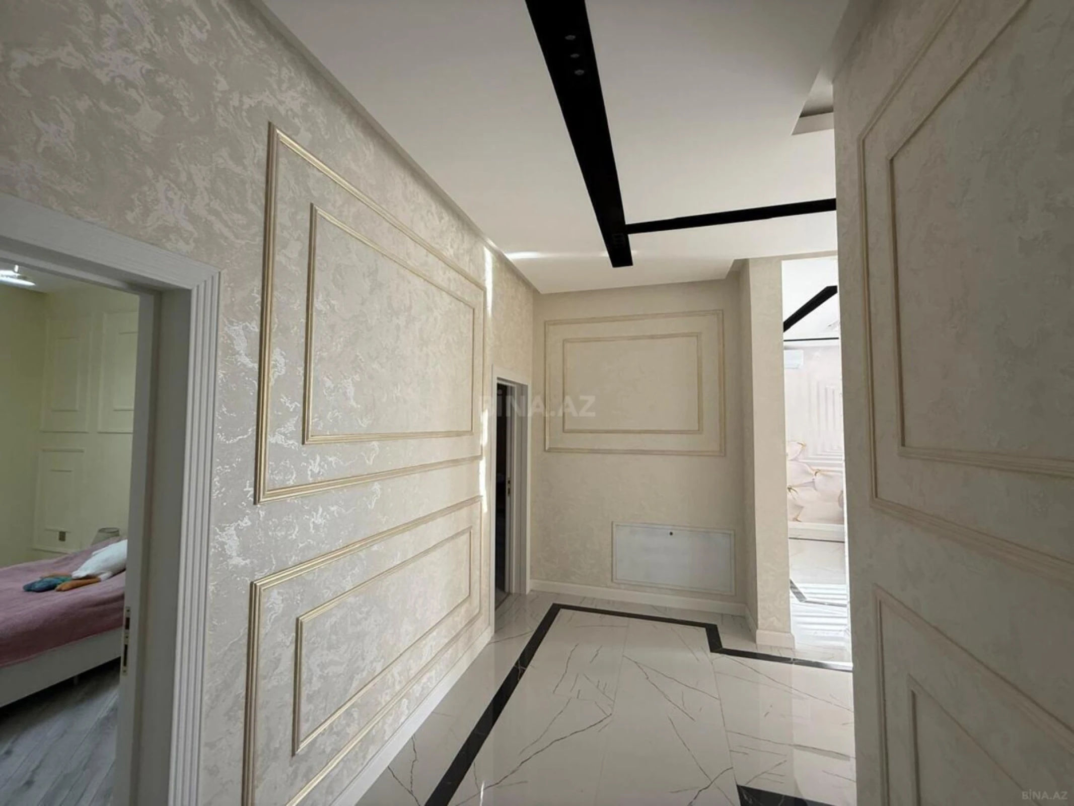 Satılır 5 otaqlı həyət evi 155 m²