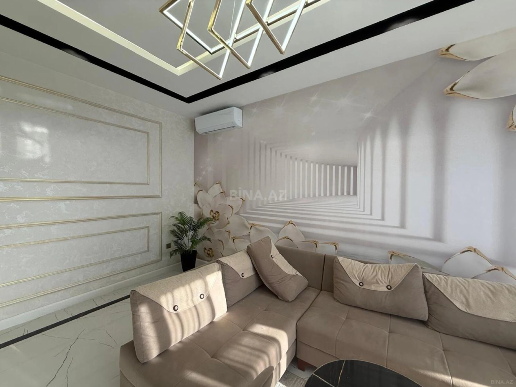 Satılır 5 otaqlı həyət evi 155 m²