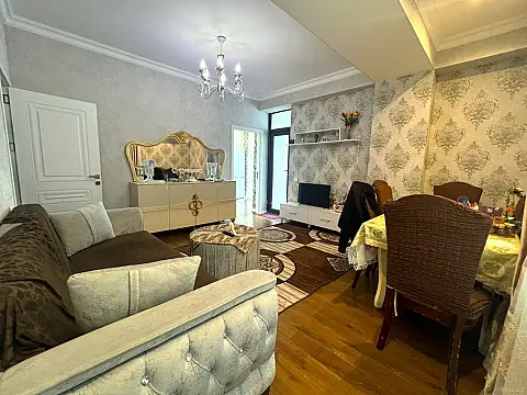 Satılır 3 otaqlı mənzil 75 m²