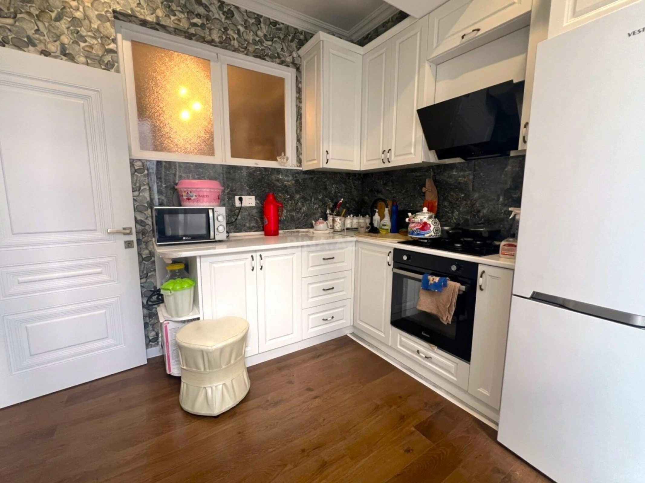 Satılır 3 otaqlı mənzil 75 m²