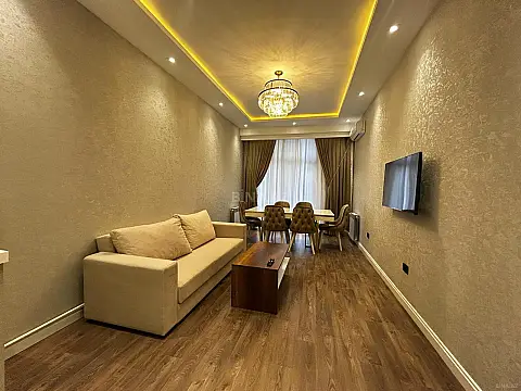 Kirayə verilir 2 otaqlı mənzil 80 m² — Bakı, Nizami 2 otaq 80.00 m²