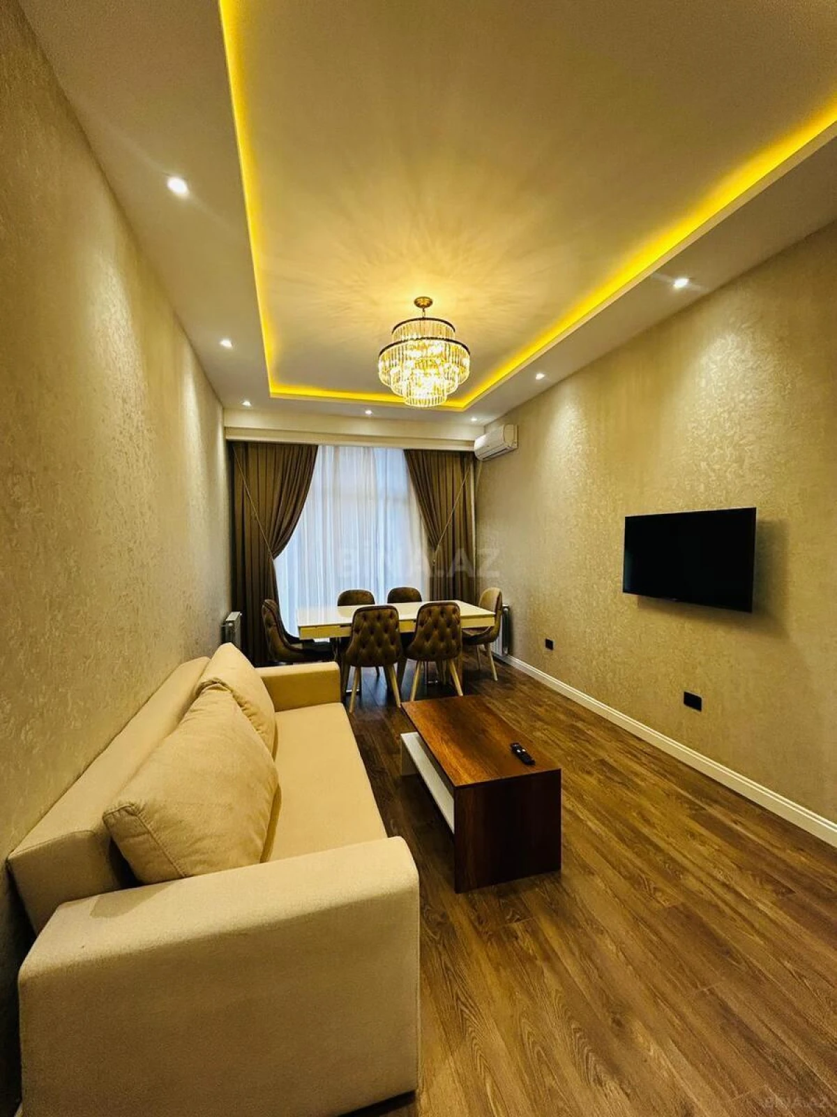 Kirayə verilir 2 otaqlı mənzil 80 m²