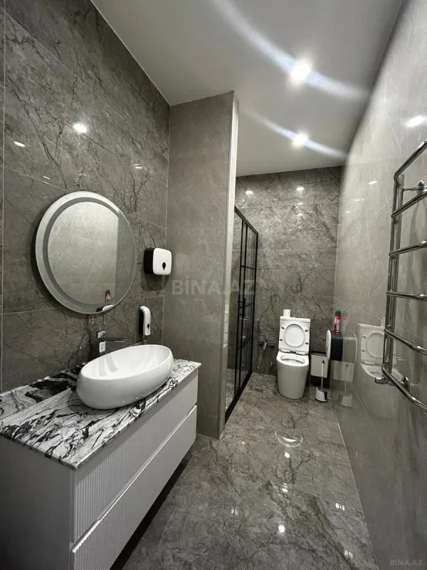 Kirayə verilir 2 otaqlı mənzil 80 m²