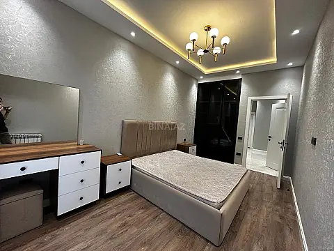 Kirayə verilir 2 otaqlı mənzil 80 m²