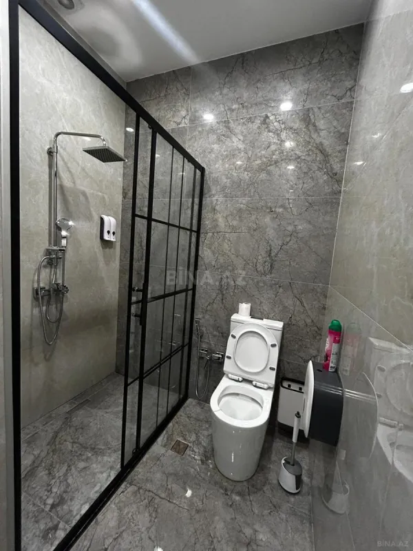 Kirayə verilir 2 otaqlı mənzil 80 m²