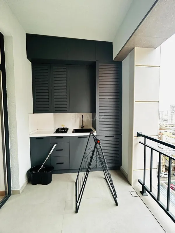 Kirayə verilir 2 otaqlı mənzil 85 m²