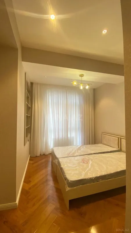 Kirayə verilir 3 otaqlı mənzil 100 m²