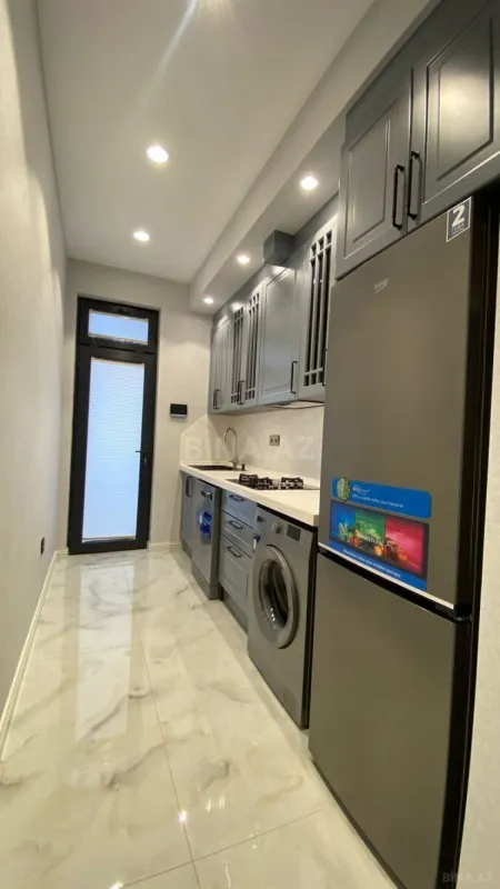 Kirayə verilir 3 otaqlı mənzil 100 m²