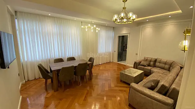 Kirayə verilir 3 otaqlı mənzil 100 m²