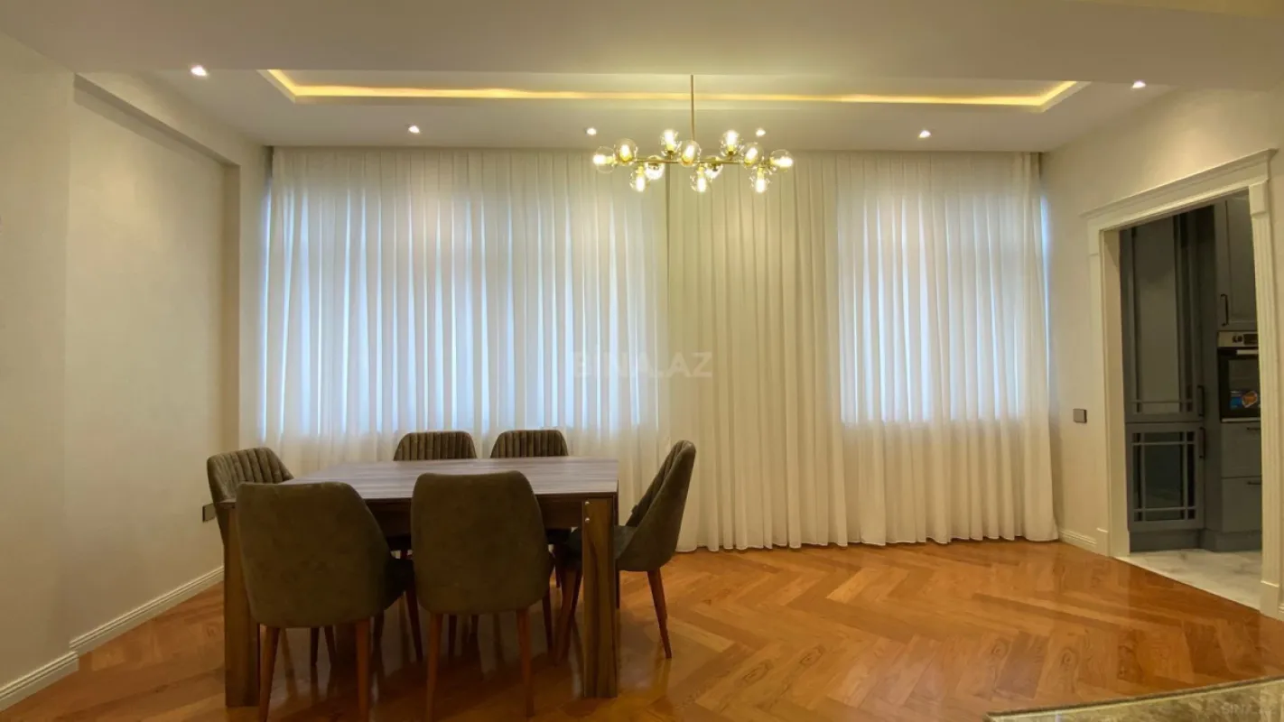 Kirayə verilir 3 otaqlı mənzil 100 m²