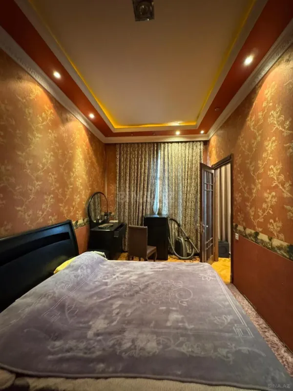 Satılır 2 otaqlı mənzil 60 m²