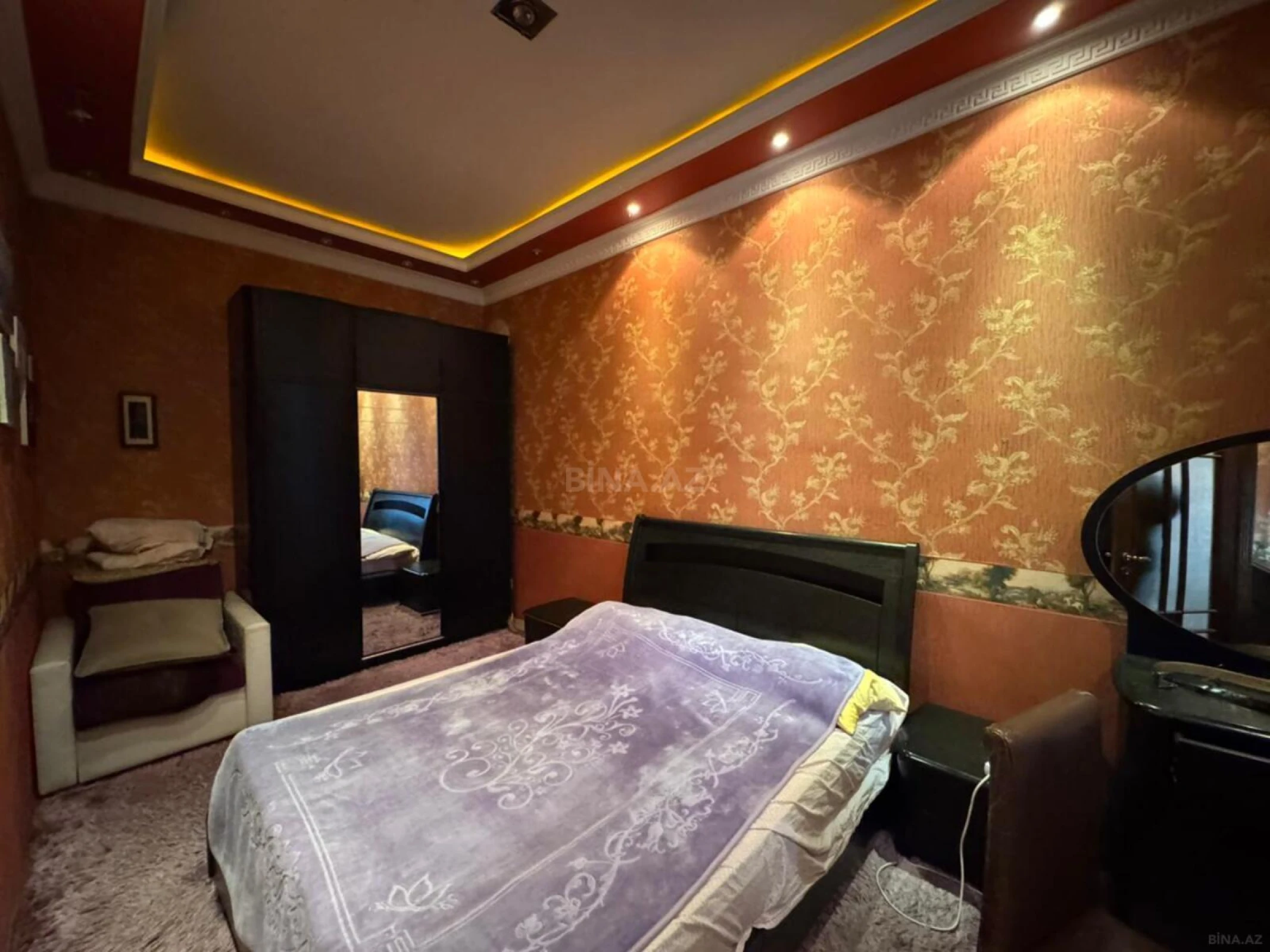 Satılır 2 otaqlı mənzil 60 m²