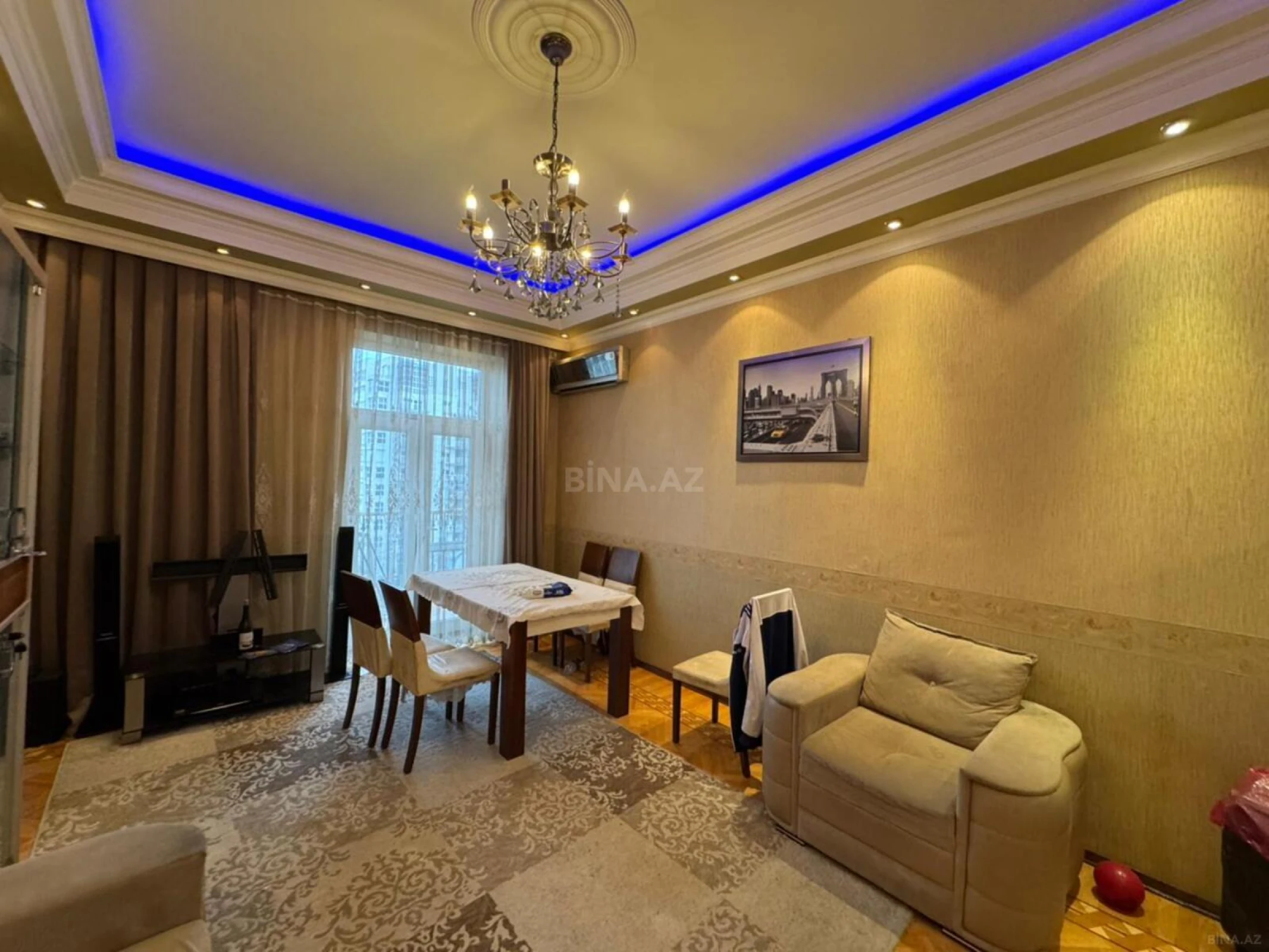 Satılır 2 otaqlı mənzil 60 m²