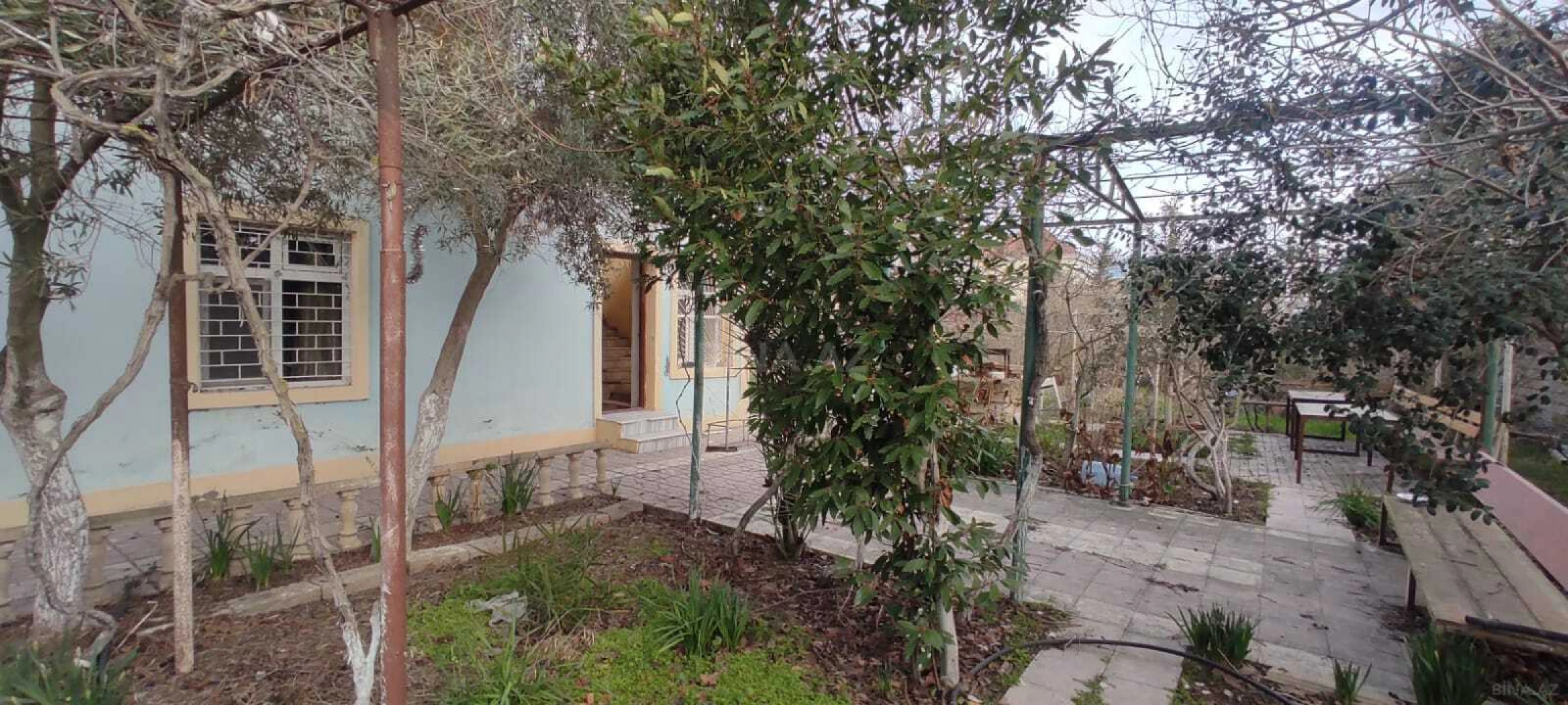 Satılır torpaq sahəsi 6 m²