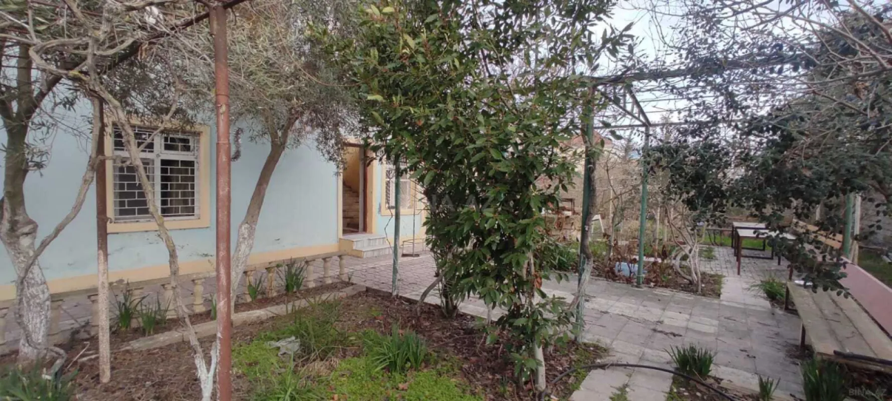 Satılır torpaq sahəsi 6 m²