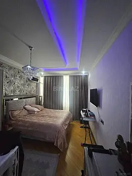 Satılır 3 otaqlı mənzil 140 m²