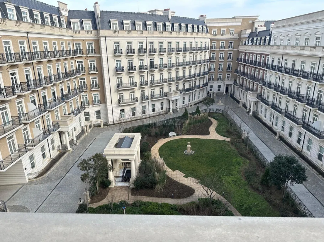 Kirayə verilir 3 otaqlı mənzil 110 m²