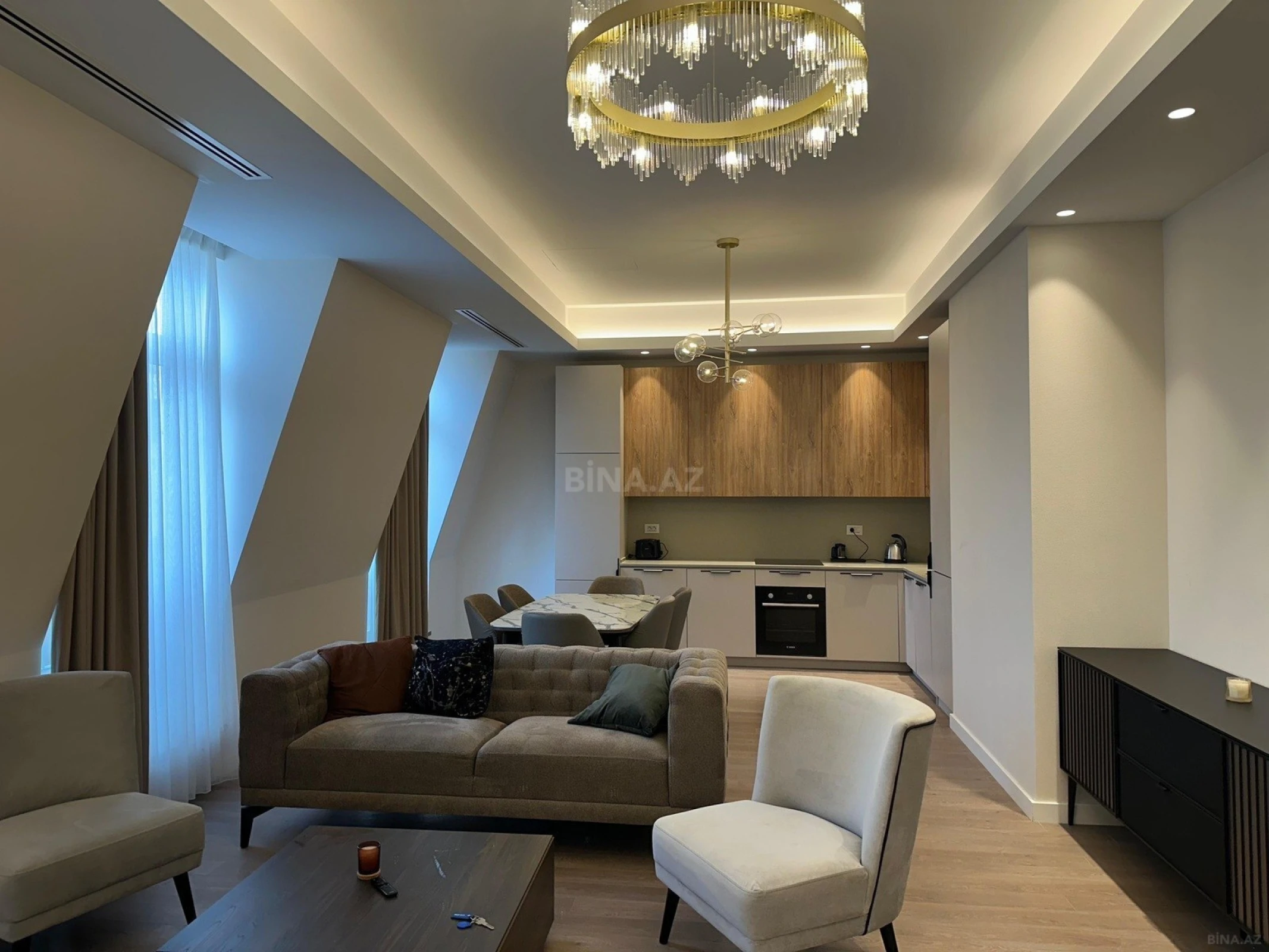 Kirayə verilir 3 otaqlı mənzil 110 m²