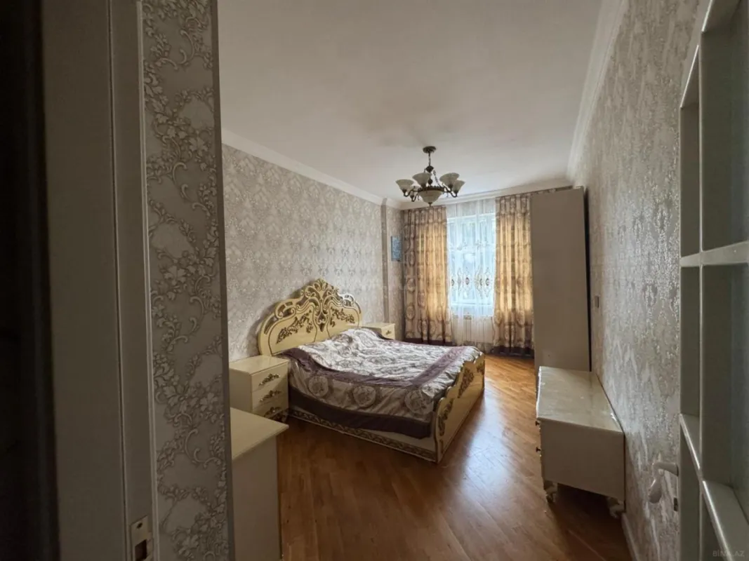 Kirayə verilir 3 otaqlı mənzil 125 m²