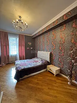 Kirayə verilir 3 otaqlı mənzil 125 m²