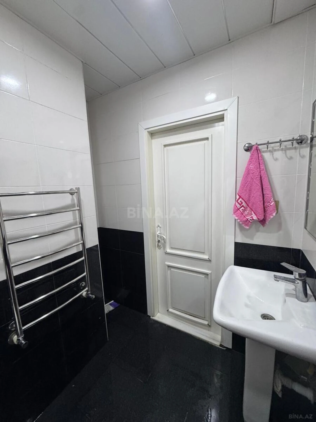 Kirayə verilir 3 otaqlı mənzil 125 m²
