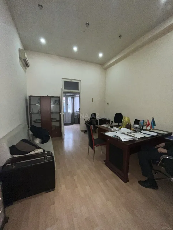 Satılır obyekt 50 m²