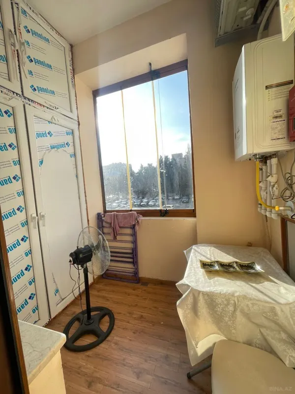 Kirayə verilir 2 otaqlı mənzil 76 m²