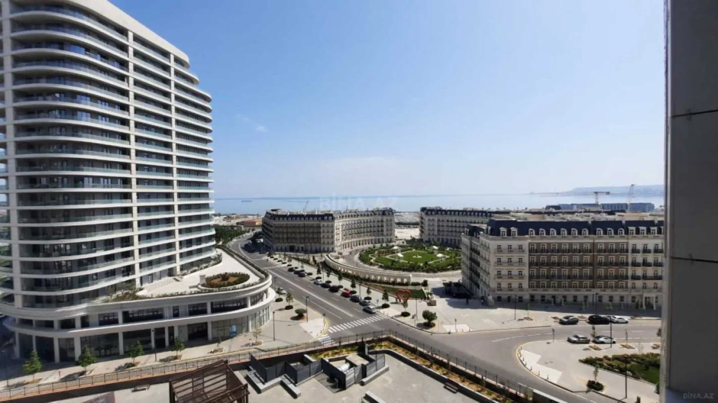 Satılır 3 otaqlı mənzil 120 m²