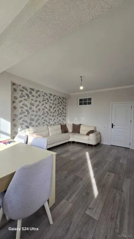 Satılır 3 otaqlı mənzil 74 m²