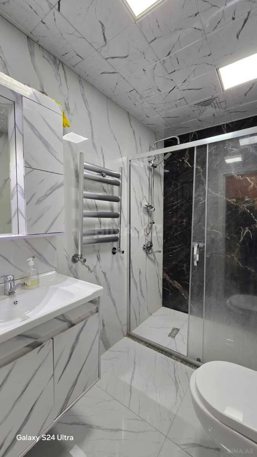 Satılır 3 otaqlı mənzil 74 m²