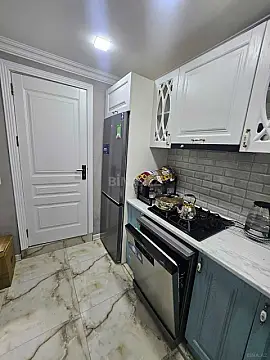 Satılır 2 otaqlı mənzil 70 m²