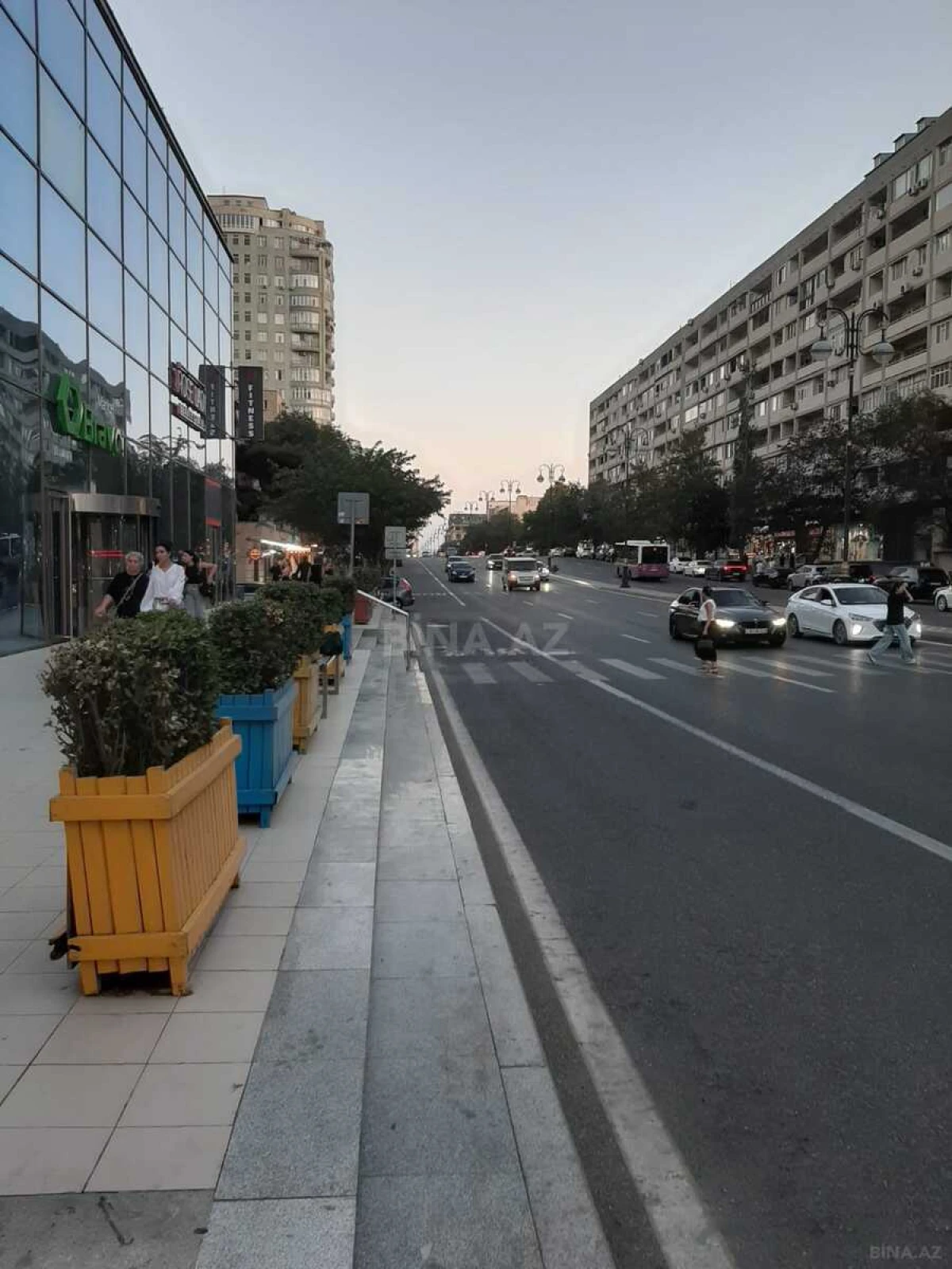 Satılır 2 otaqlı mənzil 70 m²