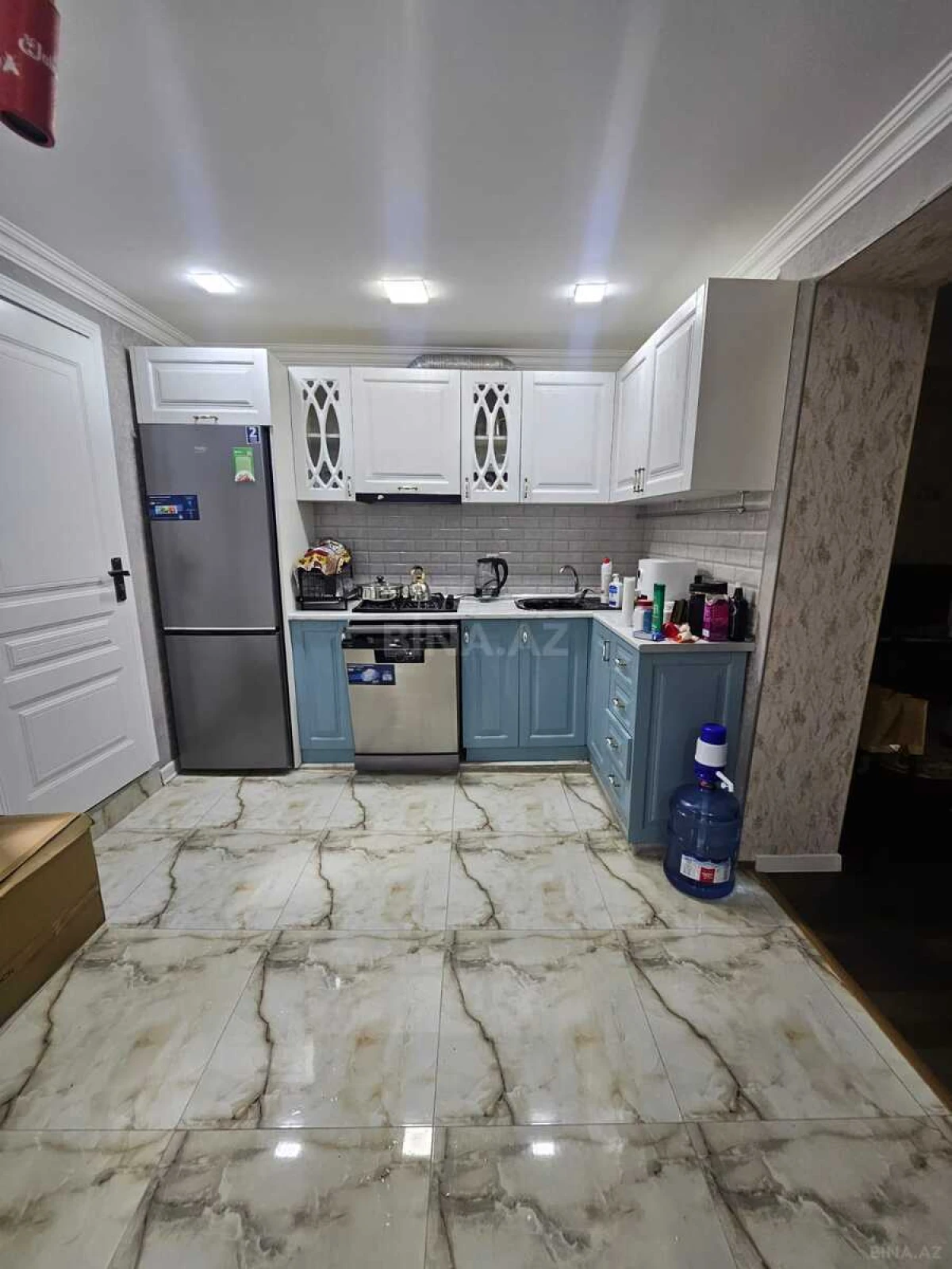 Satılır 2 otaqlı mənzil 70 m²