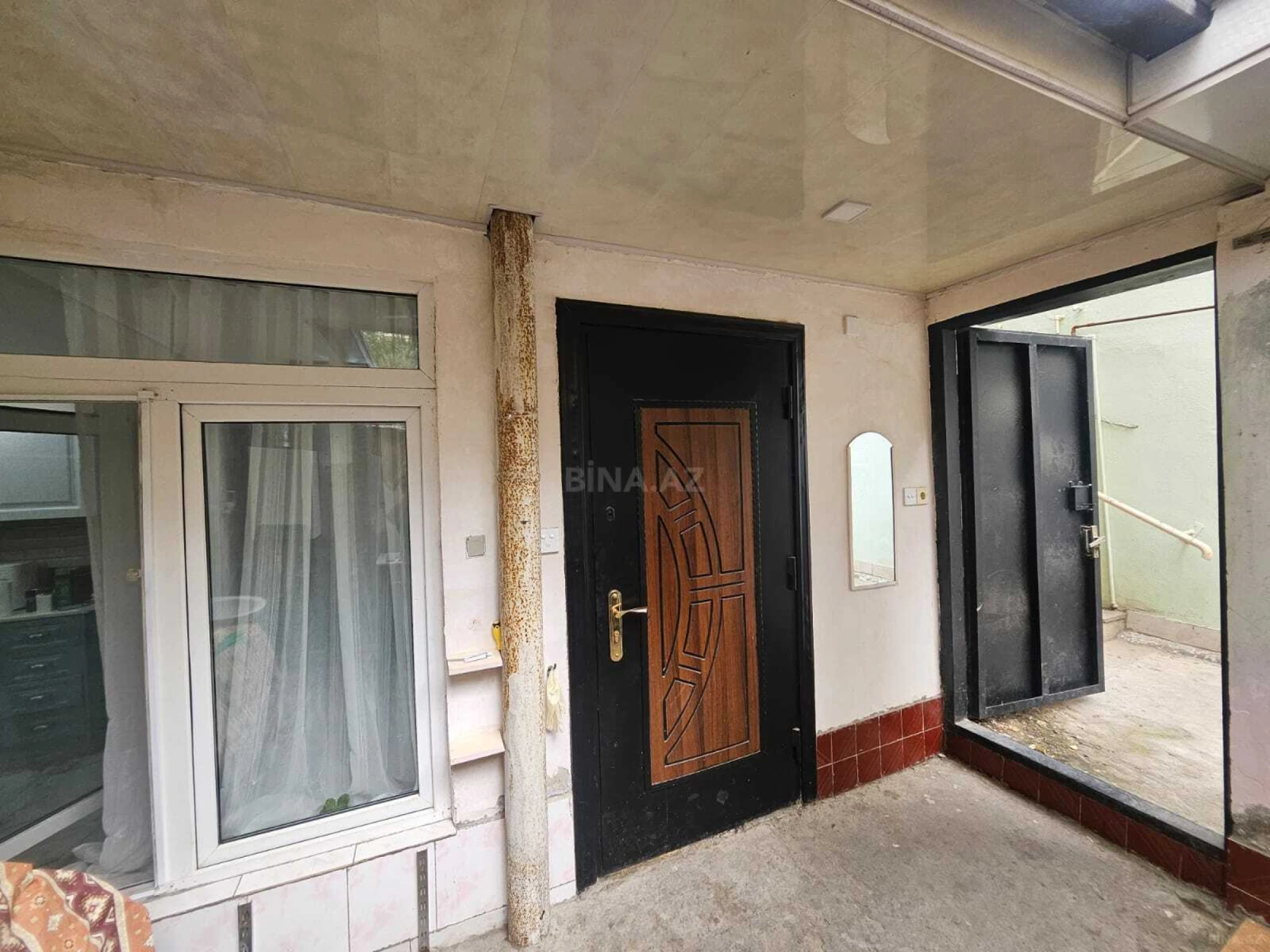 Satılır 2 otaqlı mənzil 70 m²