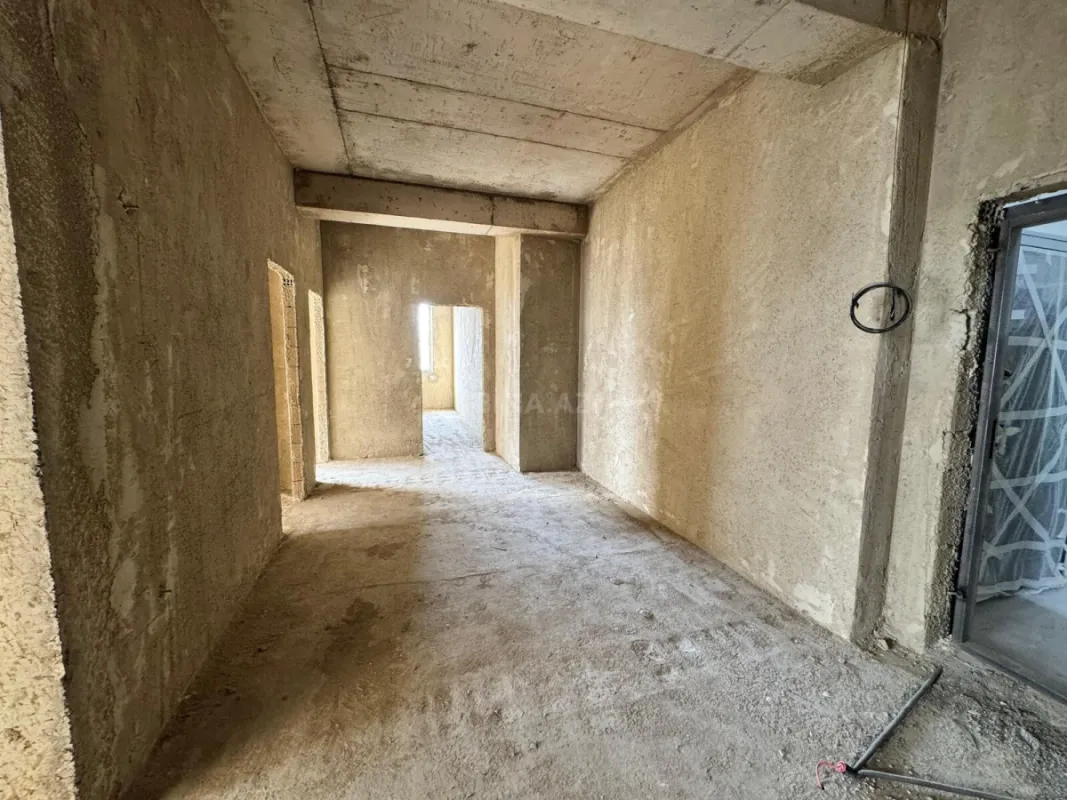 Satılır 4 otaqlı mənzil 157 m²
