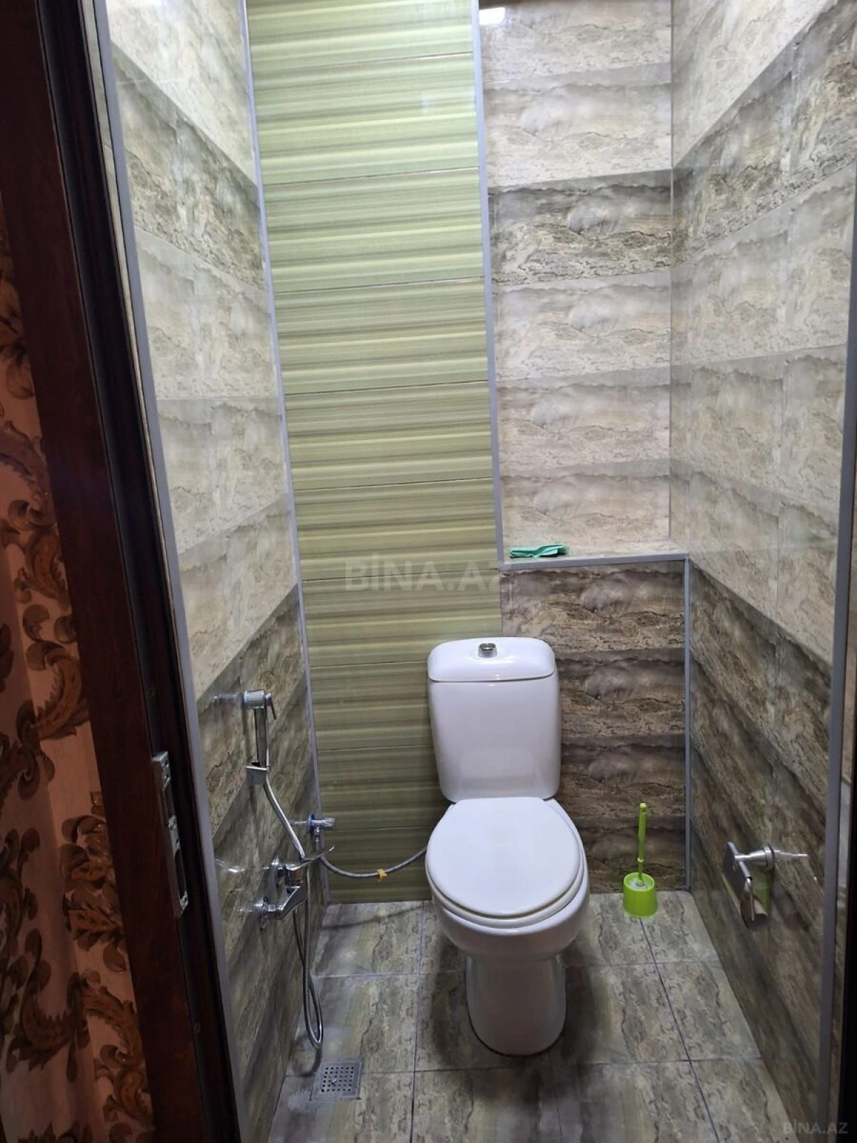 Kirayə verilir 2 otaqlı mənzil 80 m²
