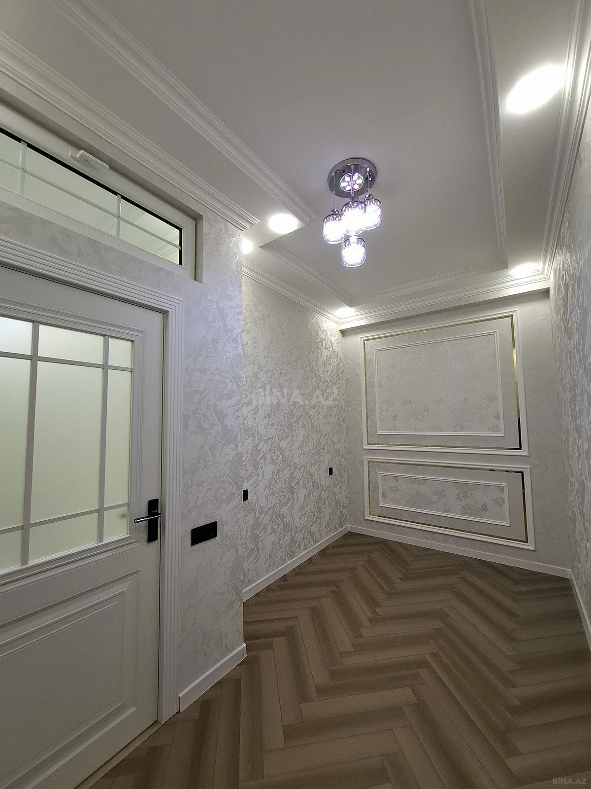 Satılır 3 otaqlı mənzil 75 m²