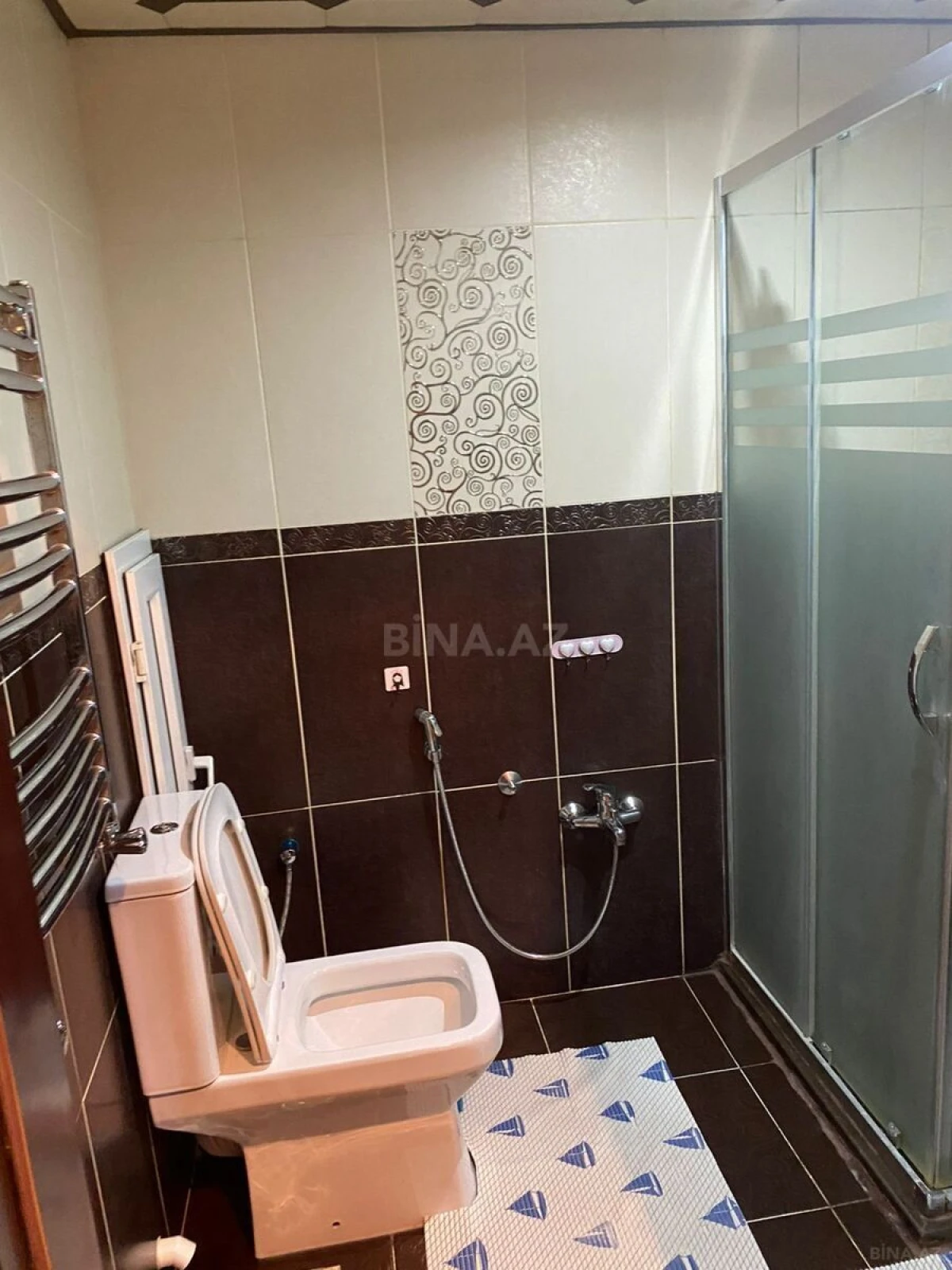 Satılır 2 otaqlı mənzil 73 m²